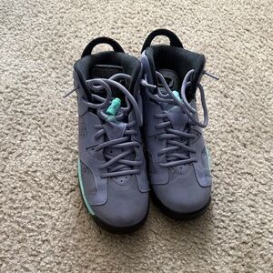 Jordan Kids Sneakers in Purple and Teal